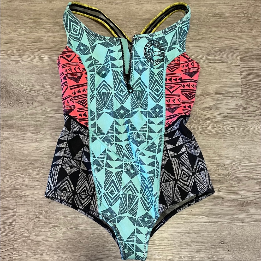 RARE Billabong Surf Capsule Salty Dayz Spring Wet Suit - Size 4